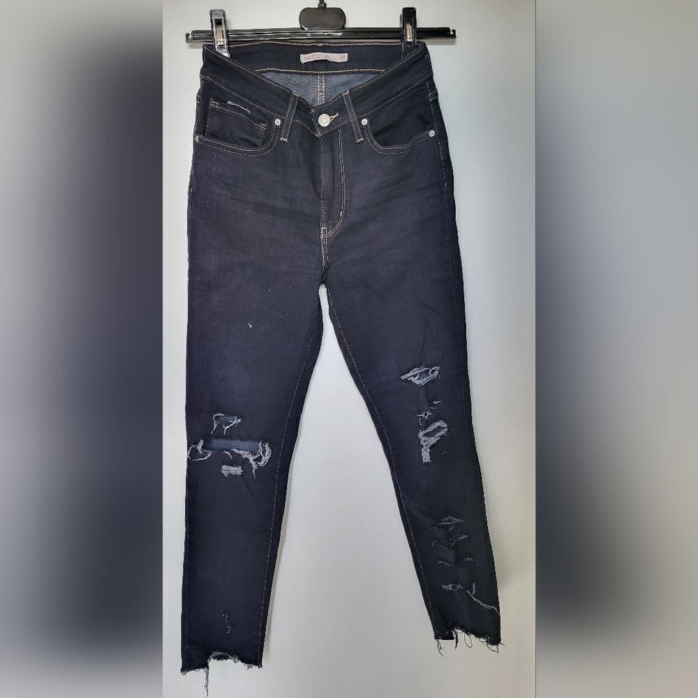 Size 27 LEVI STRAUSS 721 Black High-Rise Skinny Ankle Jeans